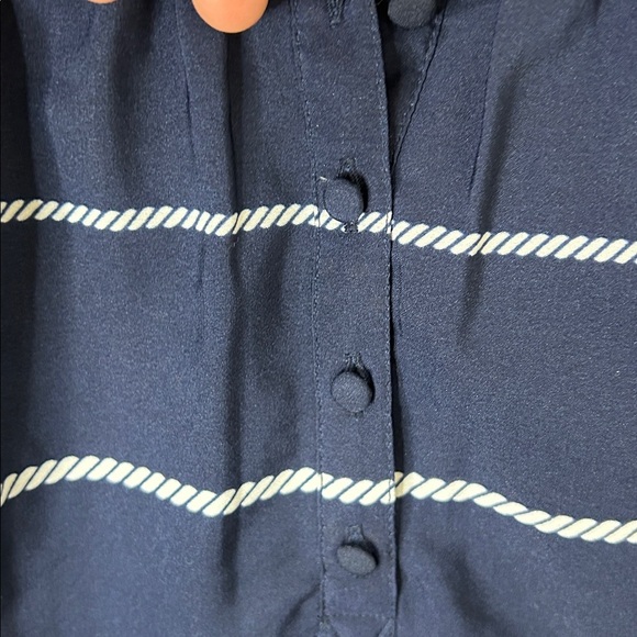 VINEYARD VINES Blue Striped Long Sleeve Ruffle Top Size Medium - Picture 6 of 14